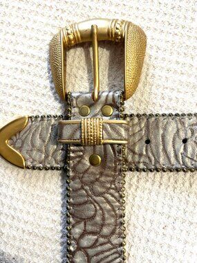 BB SIMON Gold Floral Leather Glam Belt, gold buckle/keeper/tip/beaded edge 1.5"M